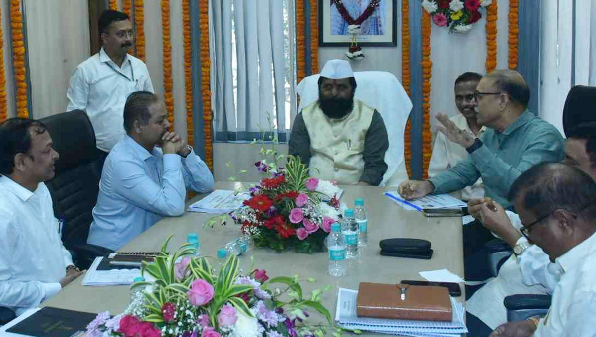 रोजगार हमीच्या कामांची मजुरी वाढविण्यासाठी प्रस्ताव सादर करा – मंत्री भरत गोगावले