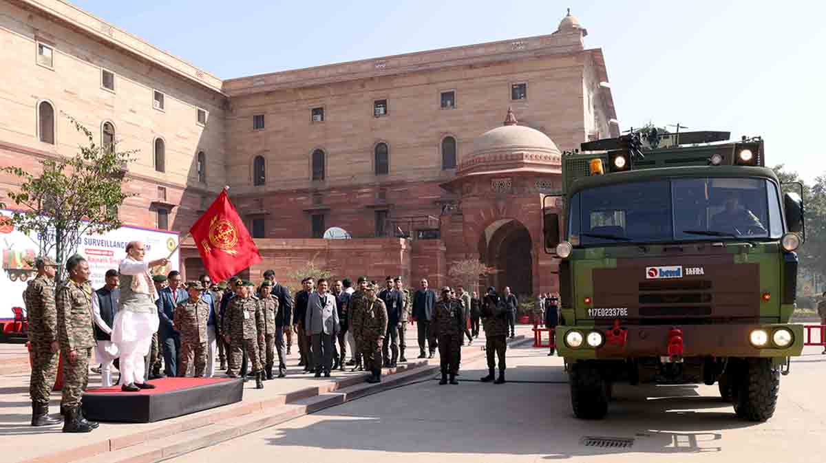 नवी दिल्ली येथे 'संजय' या युद्धभूमी देखरेख प्रणालीचा केला प्रारंभ