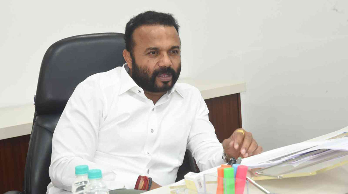 ग्रामीण भागातील रस्त्यांची कामे पारदर्शक, गुणवत्तापूर्ण करावी- मंत्री जयकुमार गोरे