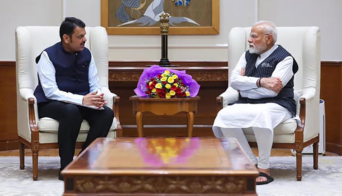मुख्यमंत्री देवेंद्र फडणवीस यांनी घेतली पंतप्रधान नरेंद्र मोदी यांची भेट
