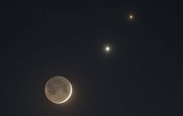 चंद्र, शुक्र, शनी दुर्मिळ युती…! आकाशात दुर्मिळ दृश्य, राशींच्या भविष्यावर परिणाम