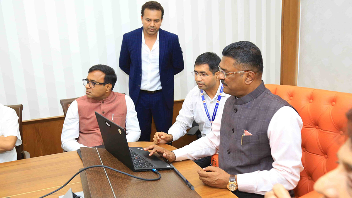 राज्यातील १५९ मोटार वाहन निरीक्षकांच्या ऑनलाईन बदल्या