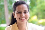 दिवाळीनिमित्त अंगणवाडी सेविका व मदतनीस यांना दोन हजार रुपये भाऊबीज भेट