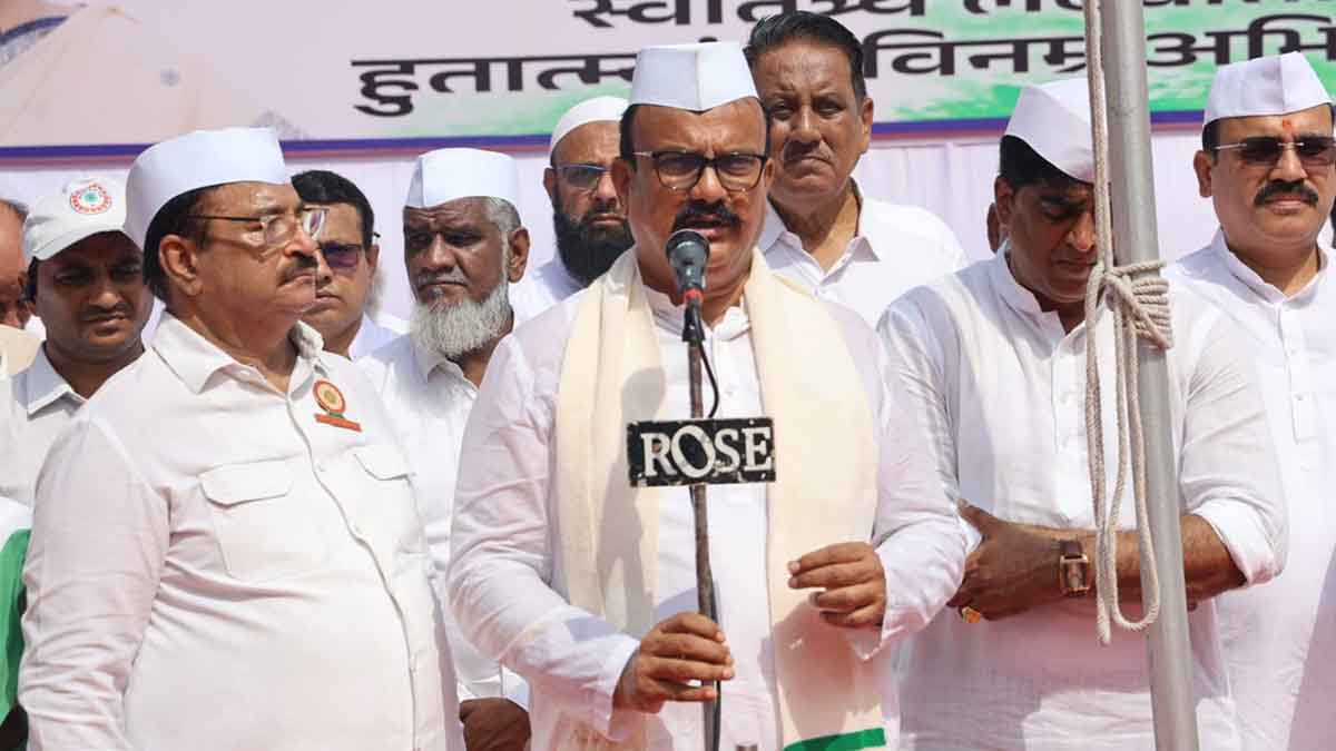 लोकशाही व संविधान गिळंकृत करु पाहणाऱ्या प्रवृत्तींनो ‘चले जाव’ : हर्षवर्धन सपकाळ