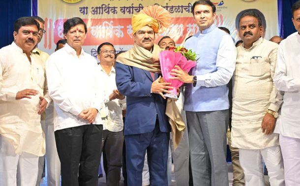 'कृष्णा'चे एमडी बाजीराव सुतार यांना डेक्कन शुगरचा जीवनगौरव पुरस्कार प्रदान