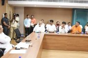 लोकनाट्य व तमाशा यांच्या नावात बदल सुचविण्याचा प्रस्ताव समितीपुढे