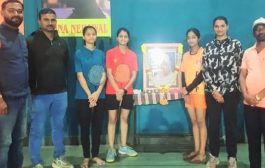 कुसुमताई कन्या महाविद्यालयाच्या मुली जिल्ह्यात अव्वल! विभागीय बॅडमिंटन स्पर्धेसाठी निवड