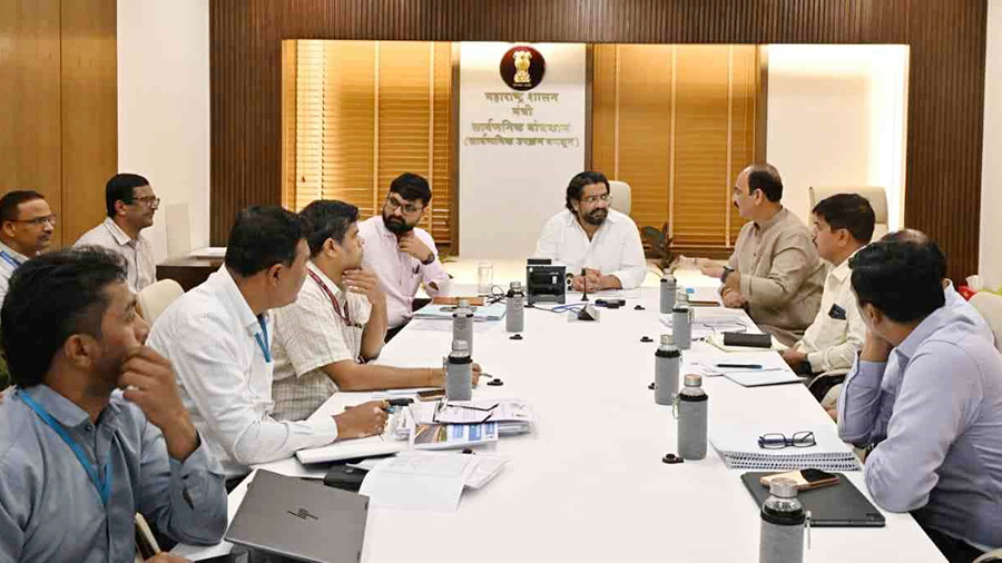 कोल्हापूर-सातारा राष्ट्रीय महामार्गावरील भुयारी मार्गांची कामे वेगाने पूर्ण करा –  मंत्री शिवेंद्रसिंह भोसले