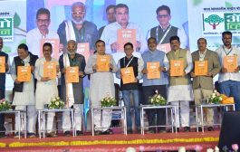 भविष्याचा वेध घेणारे तंत्रज्ञान शेतीचे भविष्य बदलतील - नितीन गडकरी