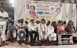 शेतकऱ्यांच्या मुळावर उठणाऱ्यांना या निवडणुकीत जागा दाखवून द्या - आ.जयंत पाटील