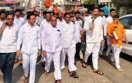ईश्वरपूर : एस. डी. पाटील फार्मसी कॉलेजमध्ये 'ट्रॅडिशनल डे'चा उत्साह
