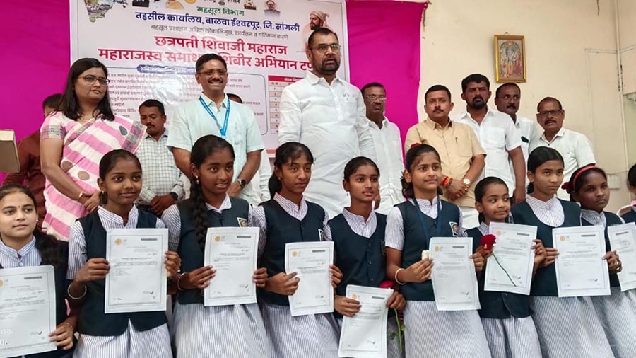 शासकीय कार्यालयांच्या फेऱ्या आता थांबणार! बहे येथे आ. सदाभाऊ खोत यांच्या हस्ते महाराजस्व अभियानाचा शुभारंभ