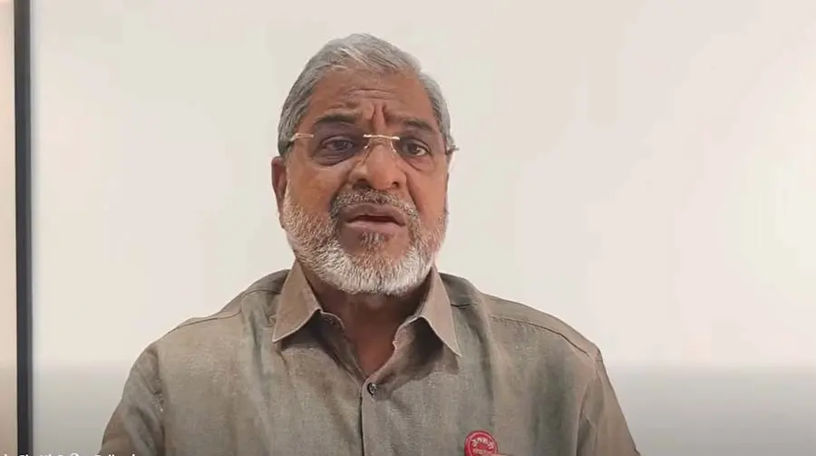 शेतकऱ्यांसाठी केलेली कर्जमाफी तकलादू, सरकारने पुन्हा विश्वासघात केला; कर्जमाफीच्या घोषणेवर राजू शेट्टींचा हल्लाबोल