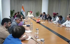 मध्य पूर्वेतील संघर्षाचा भारतावर परिणाम होणार का? इंधन साठ्याबाबत केंद्र सरकारनं केली स्थिती स्पष्ट