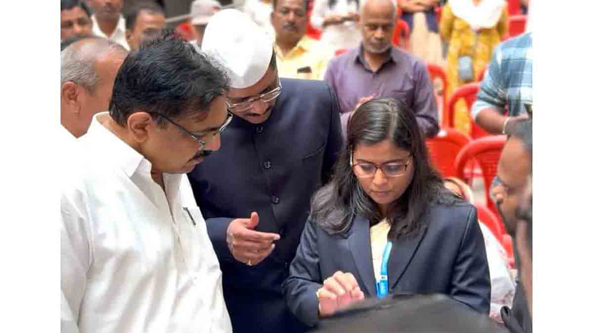 आ. जयंत पाटील यांच्या स्व-गणनेने जनगणनेची सुरुवात; आता घरबसल्या १५ मेपर्यंत करा नोंदणी