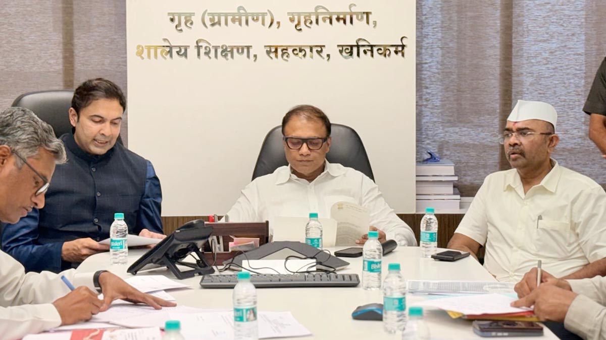 अण्णासाहेब पाटील महामंडळांतर्गत होणारा अर्थपुरवठा पतसंस्थांमार्फतही करण्याचा पर्याय शासनस्तरावर विचाराधीन