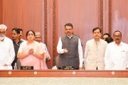 कर्जमुक्तीच्या तिसऱ्या टप्प्यात ३ लाख २७ हजार २५० शेतकऱ्यांना ३ हजार १६० कोटी ४३ लाख रुपयांचा लाभ