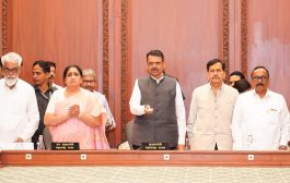 कर्जमुक्तीच्या तिसऱ्या टप्प्यात ३ लाख २७ हजार २५० शेतकऱ्यांना ३ हजार १६० कोटी ४३ लाख रुपयांचा लाभ